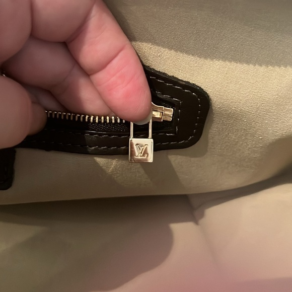 Louis Vuitton Light Tan Brown LV Josephine MG Canvas Handbag - Picture 12 of 17